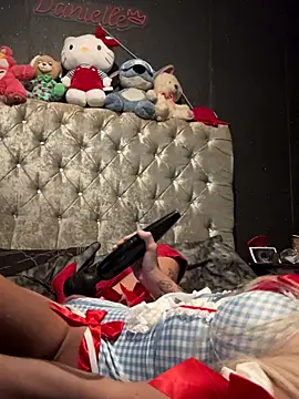 ShortySweet online show from 10-15-25, 03:01