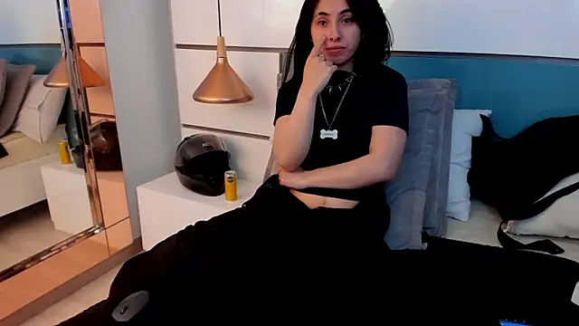 Ashkoreh online show from 05-18-26, 07:09
