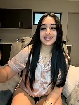 LilMisIndianx online show from 10-16-25, 06:36