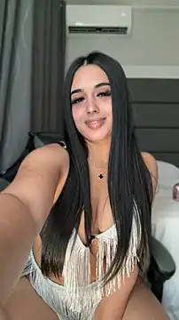 LilMisIndianx online show from 04-09-26, 07:25
