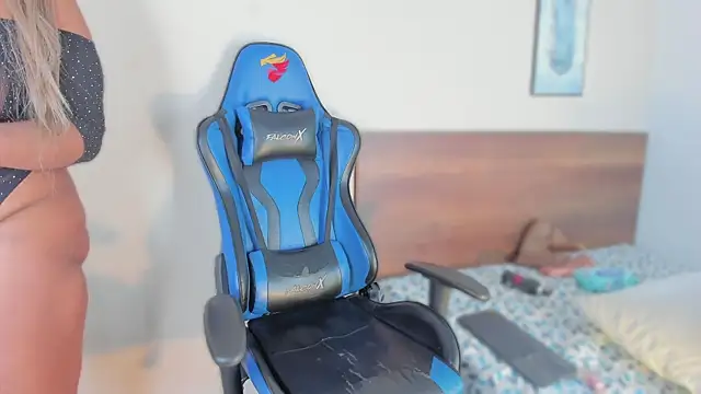 Niicol Jenner online show from 02-22-26, 04:57