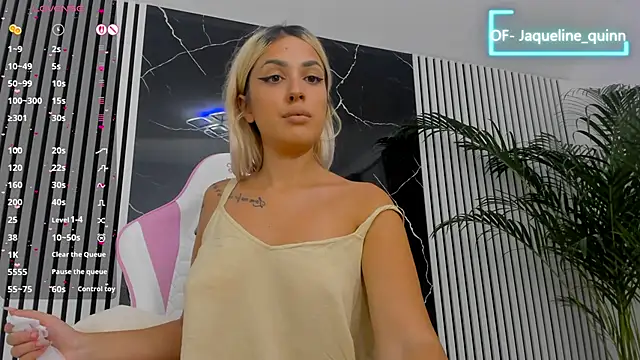 Snapshot of daisyblushh chatting on 09-12-25, 06:41 daisyblushh online show from 09-12-25, 06:41