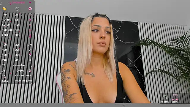 Snapshot of daisyblushh chatting on 09-29-25, 07:08 daisyblushh online show from 09-29-25, 07:08