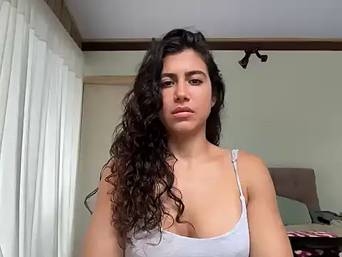 deusaludovica online show from 05-26-26, 06:04