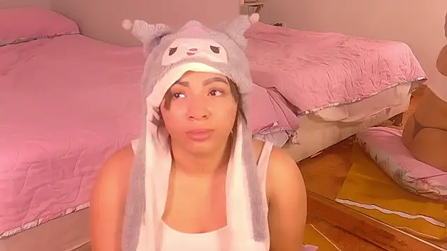 Snapshot of drooling4daddy chatting on 01-11-26, 01:05 drooling4daddy online show from 01-11-26, 01:05