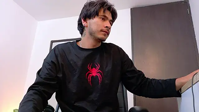 Elian savoy online show from 04-18-26, 11:27