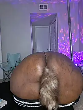 Thickkemzz41 online show from 09-10-25, 11:49