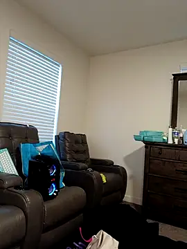 Thickkemzz41 online show from 03-28-26, 12:32