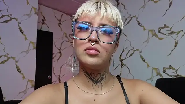 Rebeka-baker online show from 03-30-26, 11:39