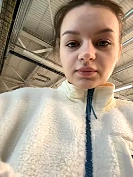 Snapshot of Cum_girlss chatting on 10-05-25, 05:28 Cum girlss online show from 10-05-25, 05:28