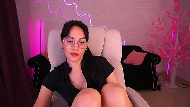 EviLune online show from 01-07-26, 09:17