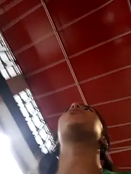 Snapshot of SharonDustLove chatting on 10-22-25, 02:12 SharonDustLove online show from 10-22-25, 02:12