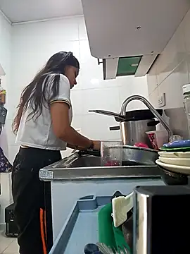 Snapshot of SharonDustLove chatting on 11-06-25, 06:53 SharonDustLove online show from 11-06-25, 06:53