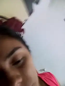 Snapshot of SharonDustLove chatting on 12-21-25, 04:52 SharonDustLove online show from 12-21-25, 04:52