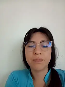 Snapshot of lareinalareinadelanal chatting on 10-12-25, 12:26 lareinalareinadelanal online show from 10-12-25, 12:26