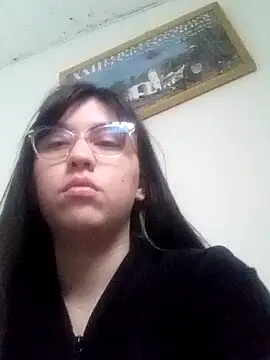 Snapshot of lareinalareinadelanal chatting on 10-17-25, 12:08 lareinalareinadelanal online show from 10-17-25, 12:08