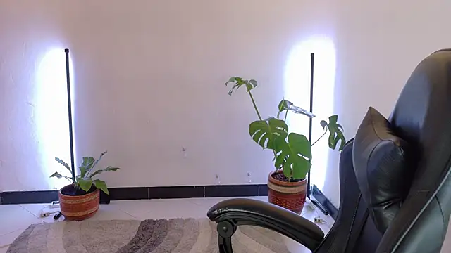 Sarasavage online show from 03-31-26, 11:54