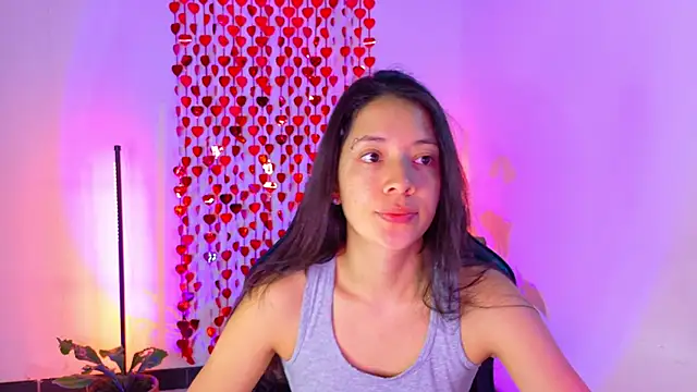 Snapshot of Sarasavage chatting on 06-04-26, 01:50 Sarasavage online show from 06-04-26, 01:50