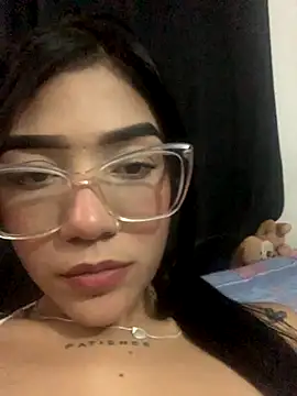 ElaRose 12 online show from 11-28-25, 07:38