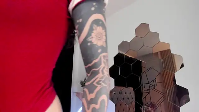 kaylee lee online show from 12-14-25, 04:29