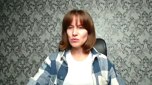 Kelly Kisss online show from 10-21-25, 11:11