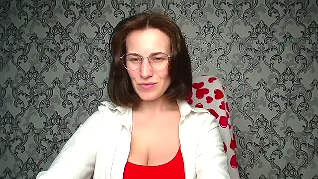 Kelly Kisss online show from 04-08-26, 11:10