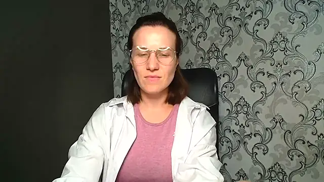 Snapshot of Kelly_Kisss chatting on 07-28-26, 11:17 Kelly Kisss online show from 07-28-26, 11:17