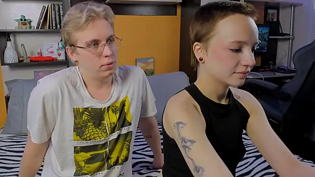 Snapshot of SammySccott chatting on 02-25-26, 10:03 SammySccott online show from 02-25-26, 10:03