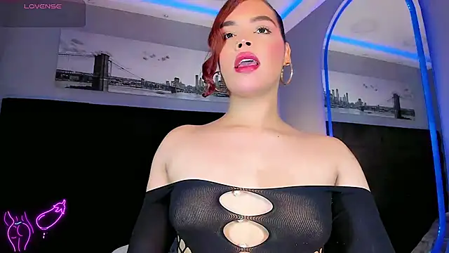 LiaFernandaa online show from 07-14-26, 05:34