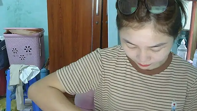 Uhem112 online show from 10-14-25, 12:22