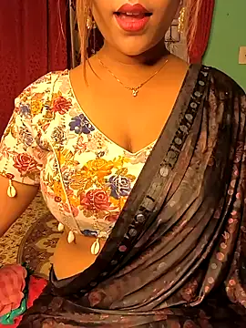 Snapshot of Miss_Mayaa_ chatting on 11-08-25, 12:16 Miss Mayaa online show from 11-08-25, 12:16