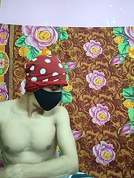 Seducing couple online show from 10-23-25, 03:39