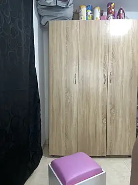 Briana Hottt online show from 04-18-26, 11:38