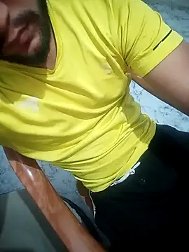 Kartikkartik8595 online show from 11-18-25, 06:56