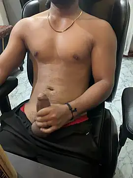 Kartikkartik8595 online show from 06-29-26, 11:05