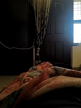 Snapshot of buntyk199 chatting on 12-21-25, 09:05 buntyk199 online show from 12-21-25, 09:05