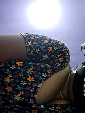 Snapshot of papukurty chatting on 09-12-25, 01:17 papukurty online show from 09-12-25, 01:17