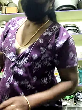 Snapshot of papukurty chatting on 09-23-25, 12:35 papukurty online show from 09-23-25, 12:35