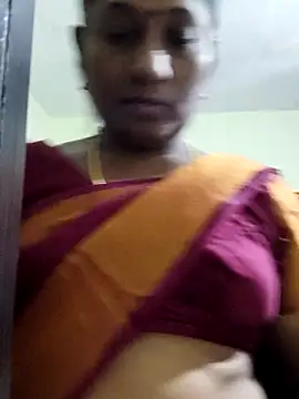 Snapshot of papukurty chatting on 10-01-25, 05:46 papukurty online show from 10-01-25, 05:46