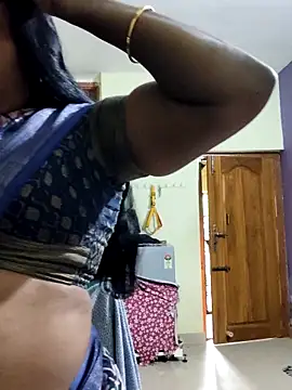 Snapshot of papukurty chatting on 10-04-25, 12:03 papukurty online show from 10-04-25, 12:03