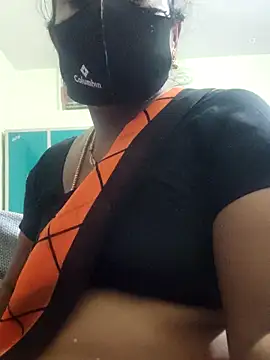 Snapshot of papukurty chatting on 10-08-25, 04:04 papukurty online show from 10-08-25, 04:04