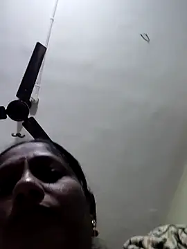 Snapshot of papukurty chatting on 10-09-25, 05:00 papukurty online show from 10-09-25, 05:00