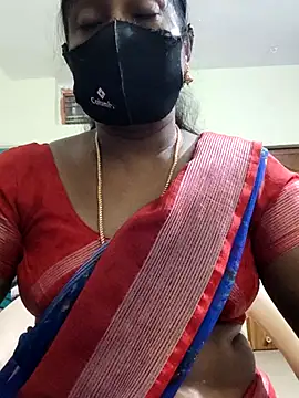 Snapshot of papukurty chatting on 10-11-25, 10:52 papukurty online show from 10-11-25, 10:52