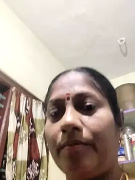 Snapshot of papukurty chatting on 11-04-25, 12:48 papukurty online show from 11-04-25, 12:48