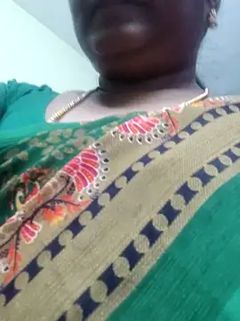 Snapshot of papukurty chatting on 11-12-25, 11:43 papukurty online show from 11-12-25, 11:43