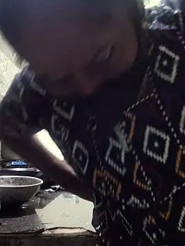 Snapshot of papukurty chatting on 11-13-25, 01:10 papukurty online show from 11-13-25, 01:10