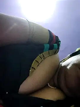 Snapshot of papukurty chatting on 11-23-25, 11:15 papukurty online show from 11-23-25, 11:15