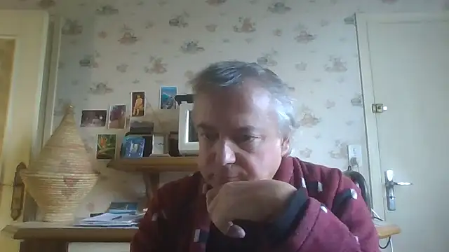 Snapshot of gegevincent chatting on 02-03-26, 03:28 gegevincent online show from 02-03-26, 03:28