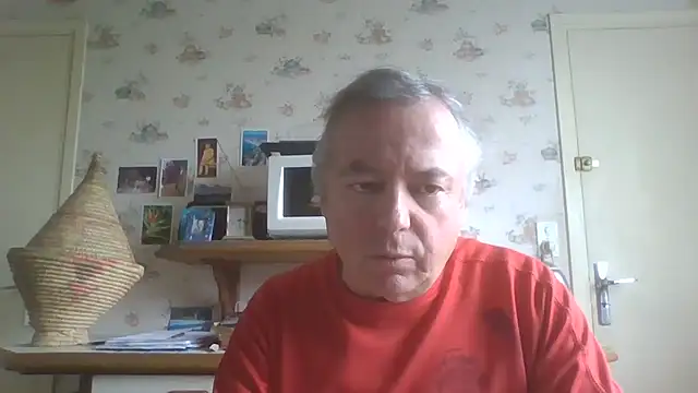 Snapshot of gegevincent chatting on 04-20-26, 11:02 gegevincent online show from 04-20-26, 11:02