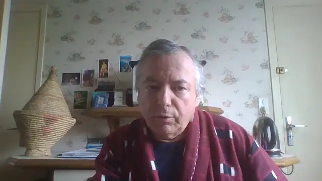 Snapshot of gegevincent chatting on 04-30-26, 09:37 gegevincent online show from 04-30-26, 09:37
